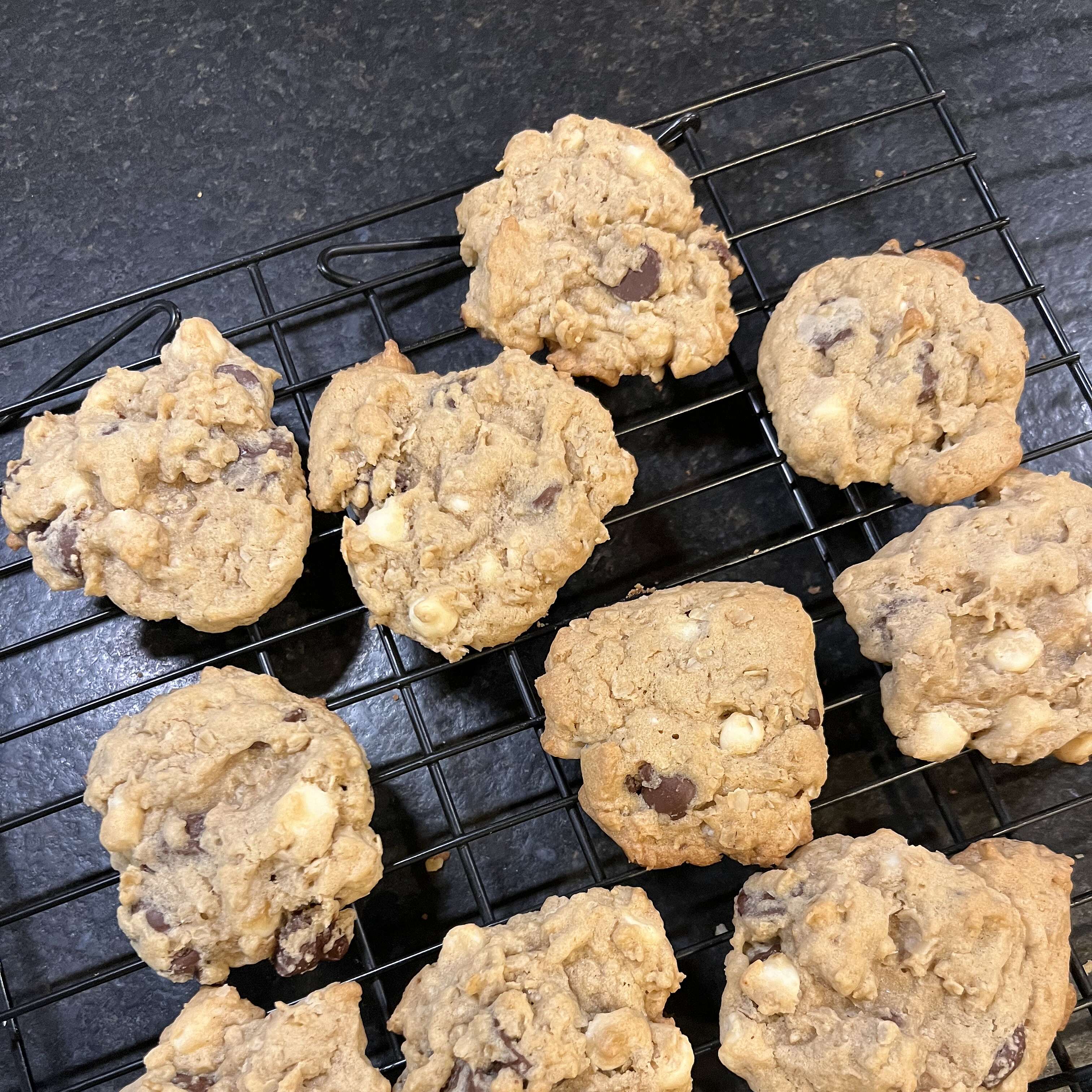 White Chocolate Chip Oatmeal Cookies