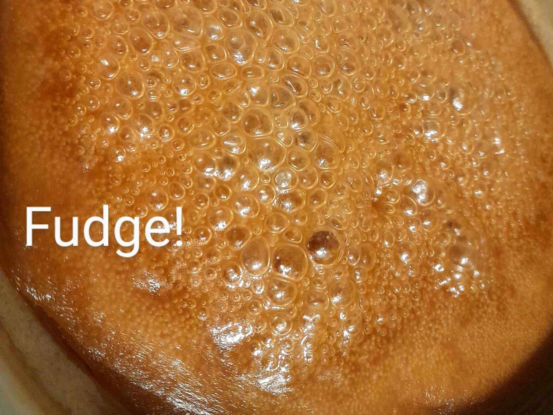 Maple Fudge with Maple Syrup