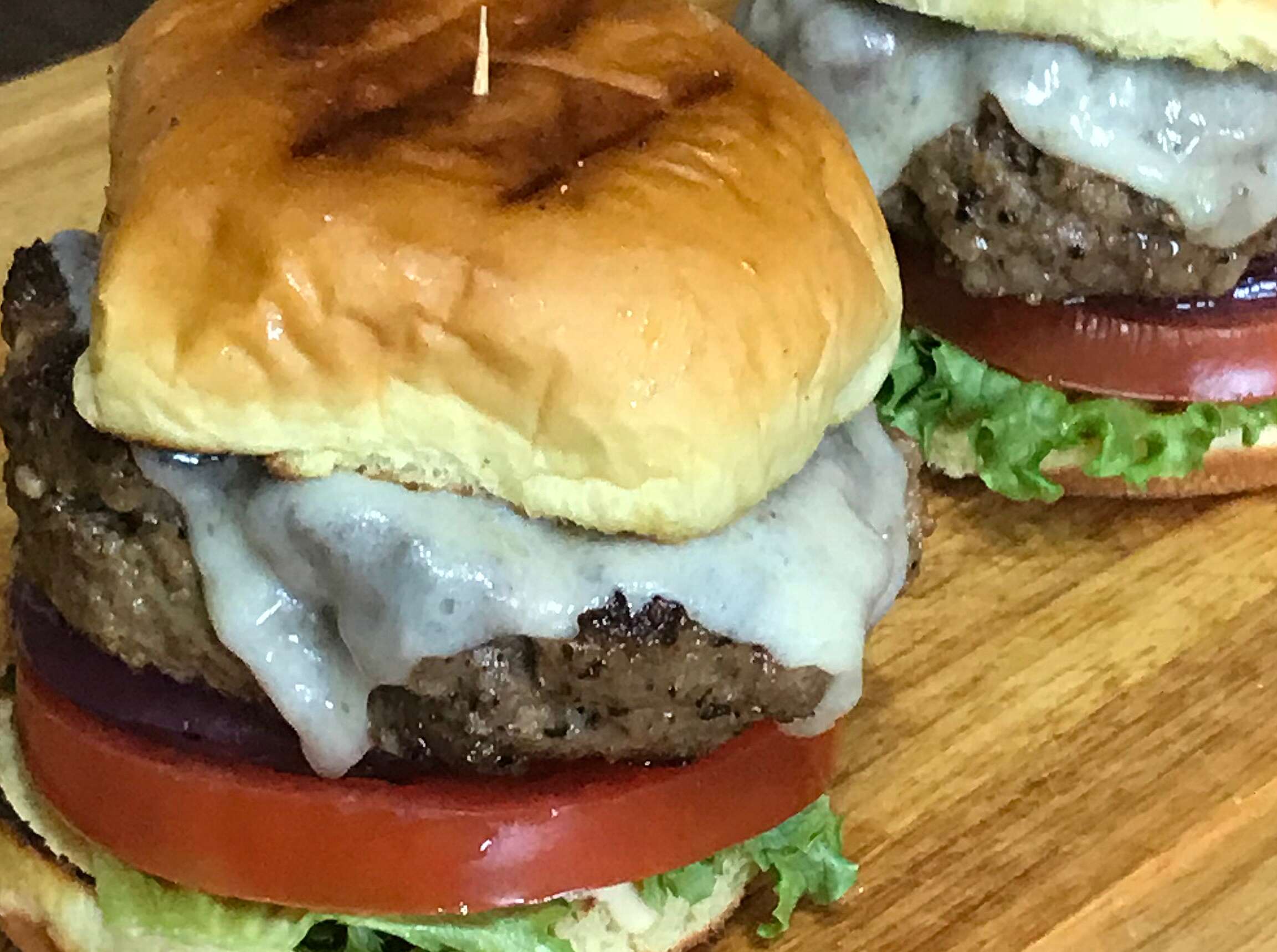 Gourmet Pub Burgers
