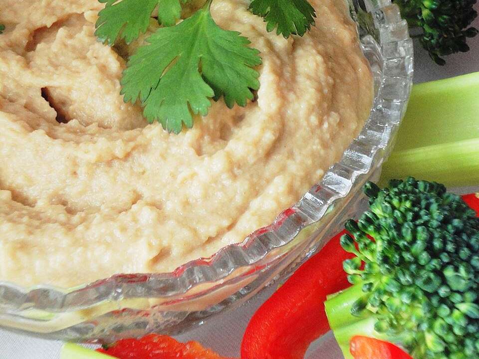 Extra Easy Hummus