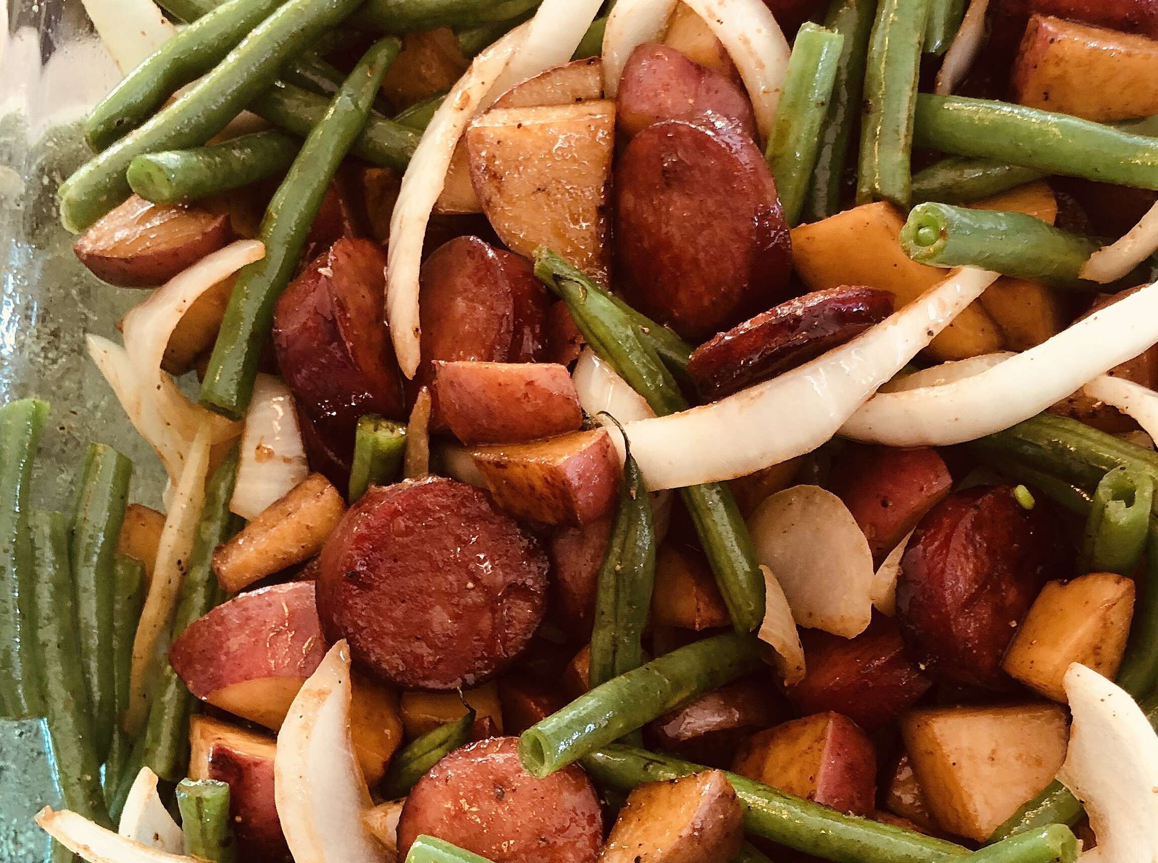 Grilled Sausage with Potatoes and Green Beans