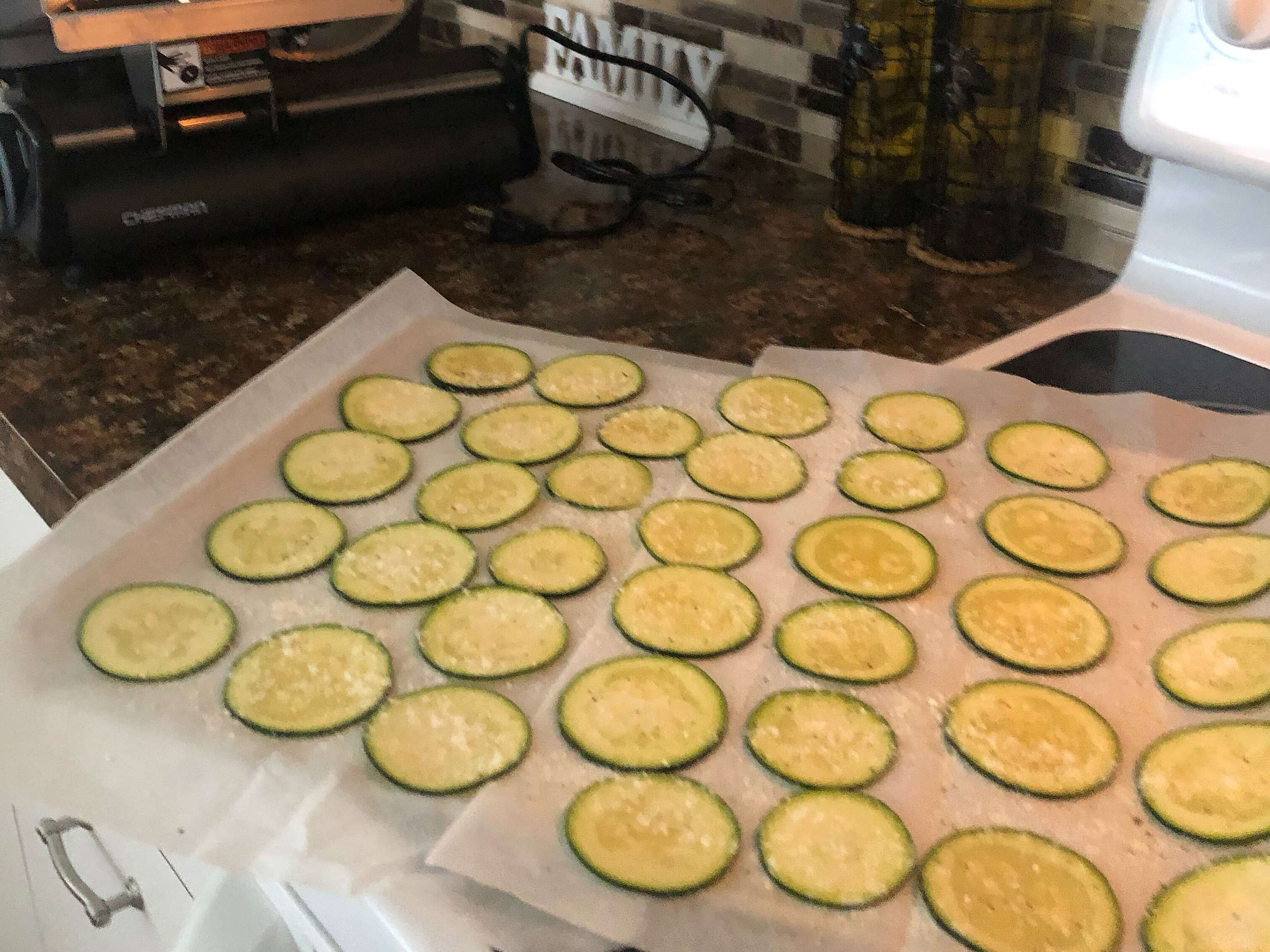 Easy Baked Zucchini Chips
