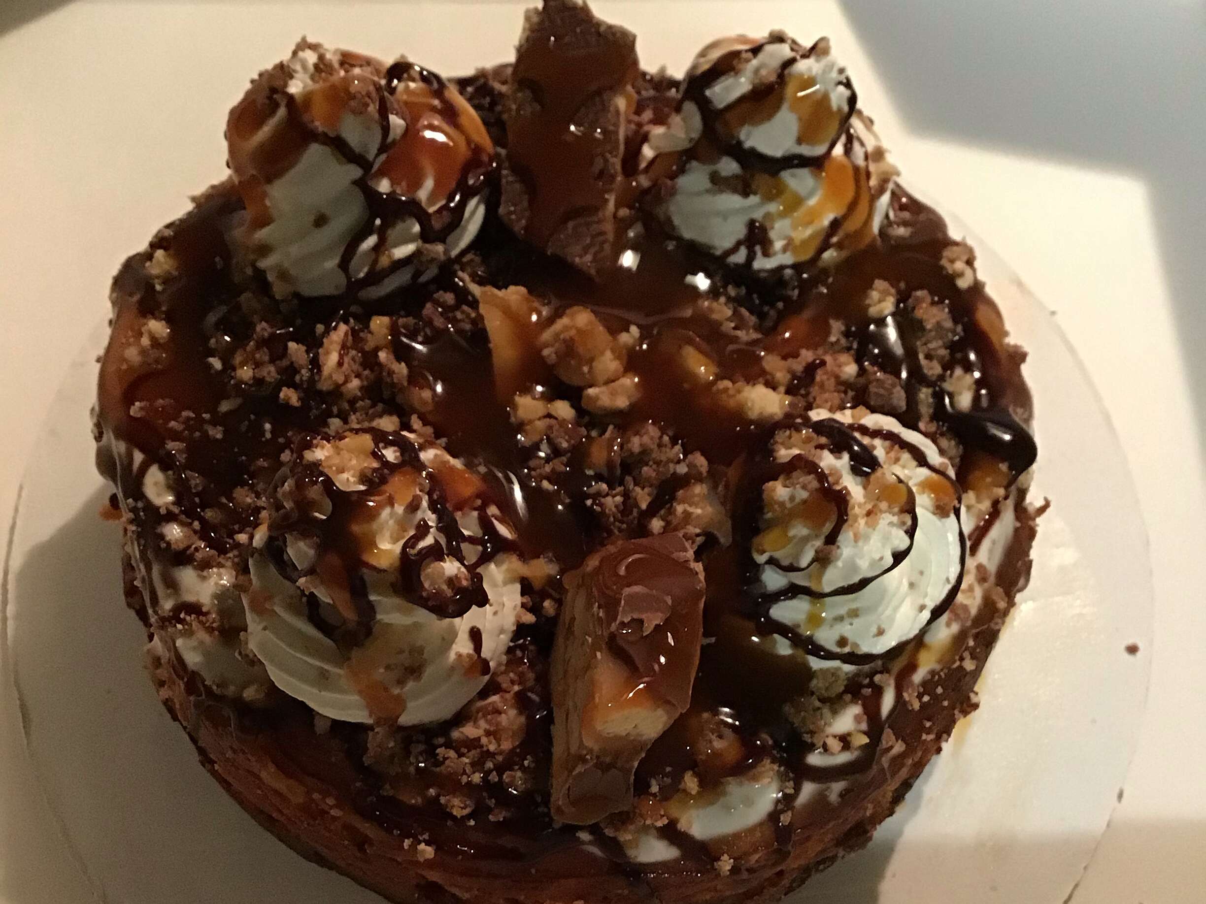 Snickers Cheesecake