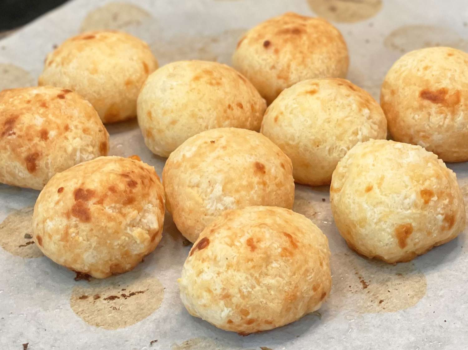 Brazilian Cheese Bread Pao de Queijo