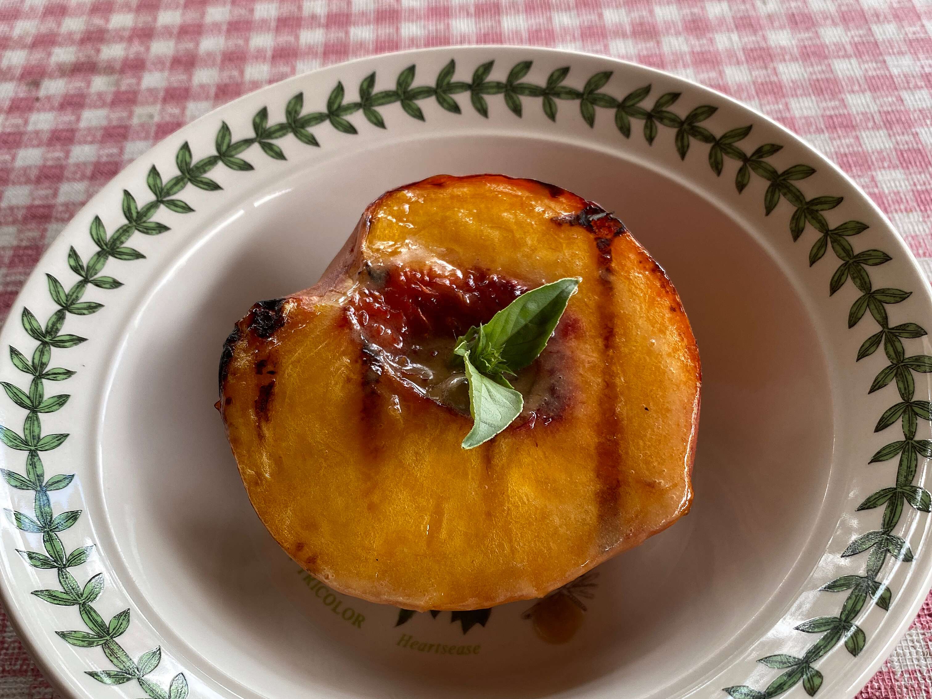 Grilled Peaches and Ice Cream