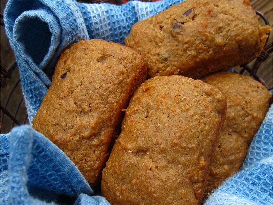 Hearty Whole Grain Muffins